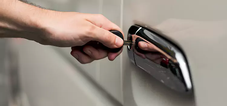 Why Choose Our Auto Locksmith Team in Westmont, IL?